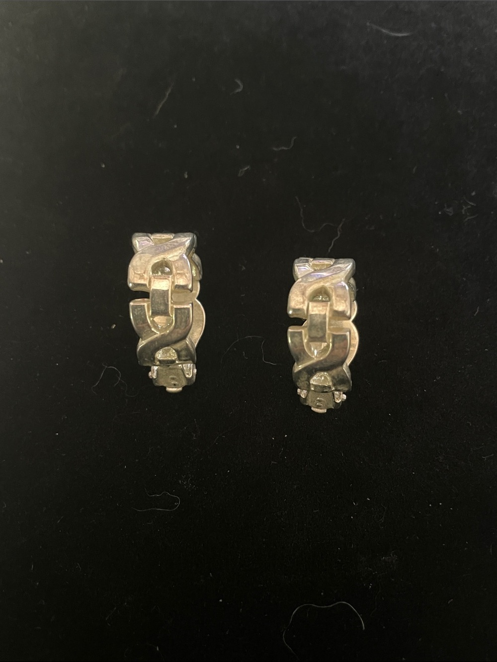 Silver Chain-Link Hoop Clip On Earrings 8/21/6